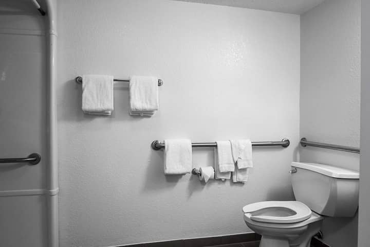 Room 20 of 29